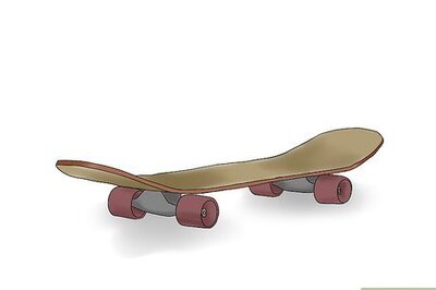 How to Teach a Bulldog to Skateboard