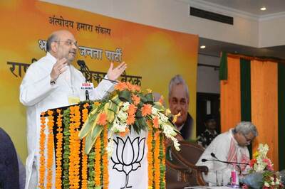 Amit Shah Targets UP Govt Over Lawlessness and Lack of Development