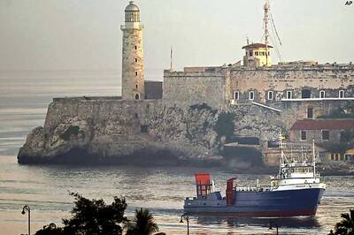 First US cargo ship arrives in Cuba in 50 years
