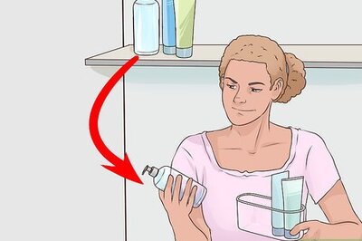 How to Clean a Fiberglass Shower
