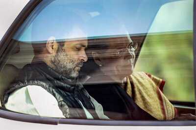 Sena Lashes Out at Congress Leaders Who Wrote to Sonia Gandhi, Call it a Plot to Finish off Rahul's Leadership