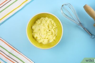 How to Thicken Frosting