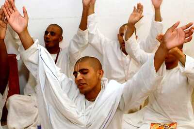 Coronavirus Pandemic: How ISKCON and Annamrita Foundation Providing Meals To The Worst Hit Daily Wage Earners