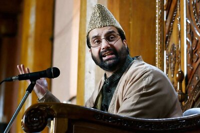 Mirwaiz Umar Farooq, Syed Ali Shah Geelani Put Under House Arrest