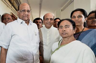 Mamata Banerjee Meets Sharad Pawar, Says 2019 Elections 'Will be Very Interesting'