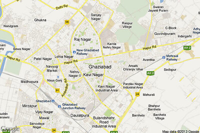 Money-for-voters sting claims three Ghaziabad officials