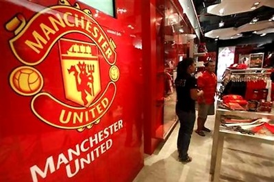 Glazers not planning to sell Man Utd: vice chairman