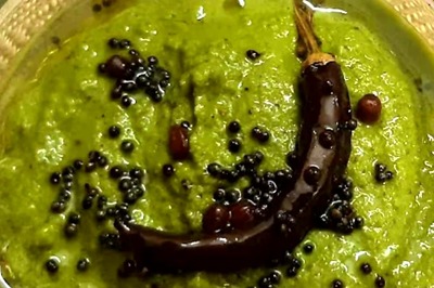 How To Make Tasty Vallarai Spinach Salad At Home