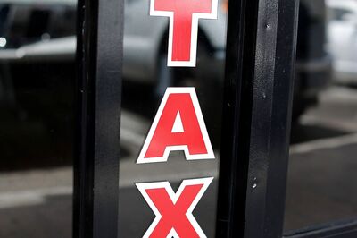 Budget Buzz | As Income Tax Relief Tops Middle Class Wishlist, Will Standard Deduction Go Up to Rs 5 Lakh?