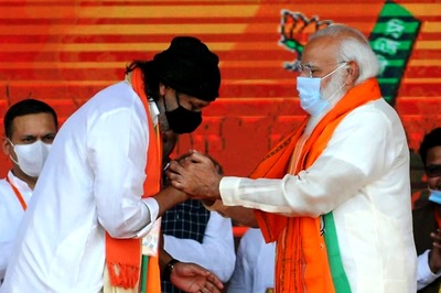 Mithun Chakraborty Falls Ill While Campaigning for BJP in Raiganj, Flown Back to Kolkata