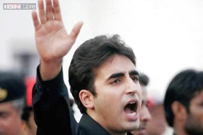 London: Anti and pro Bilawal Bhutto groups clash with each other in Kashmir Million March rally