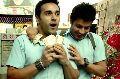 IBNLive Movie Awards: Varun Sharma voted best actor in comic role for 'Fukrey'