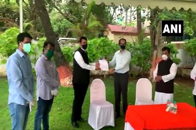 Cyclone Nisarga Aftermath: Fadnavis Meets CM Uddhav to Apprise Him of Ground Situation