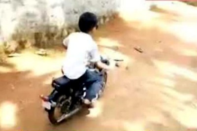 Kerala Dad Builds Mini Electric Royal Enfield Replica for Son: Watch Video