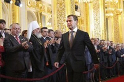Medvedev submits bill on extending presidential term