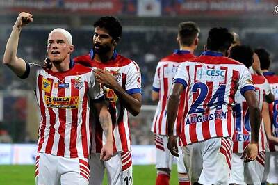 ISL: Iain Hume hat-trick helps Atletico de Kolkata thrash Mumbai City FC 4-1