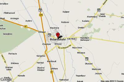 Murder accused found dead in lock-up, staff police suspended