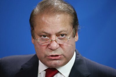 Sharif Vows to Aid Those Injured in Kashmir Violence