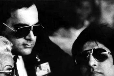 Amitabh Bachchan Once  Revealed He Had ‘Few Friends'; Named Late PM Rajiv Gandhi As His ‘Best Friend’