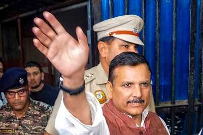 UP Court Orders Arrest of AAP MP Sanjay Singh, Others for Missing Hearing