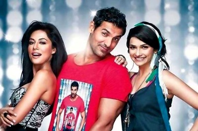 'I, Me Aur Main' Tweet Review