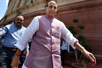 Ahead of Rajnath's Kashmir Visit, Govt Unsure of Engaging With Separatists