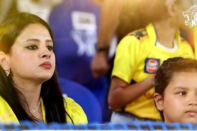 Sakshi Singh, Daughter Ziva Cheer MS Dhoni During SRH vs CSK in Hyderabad