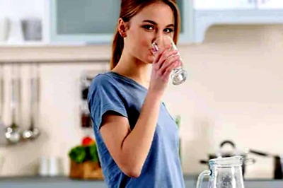 Hot Water Helps Your Body Not Just in Morning But Nights as Well