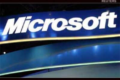 Microsoft, Nokia form alliance to rival BlackBerry