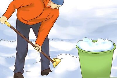 How to Play with Snow Inside