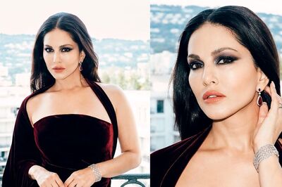 Sunny Leone Stuns in A Gemy Maalouf Maroon Gown