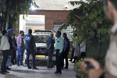 Delhi Excise Policy Scam: Court Reserves Order on Dinesh Arora's Plea to Turn Approver; Vijay Nair Arrested by ED