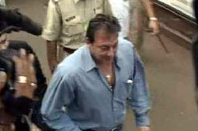 Sanjay Dutt asks court for leniency