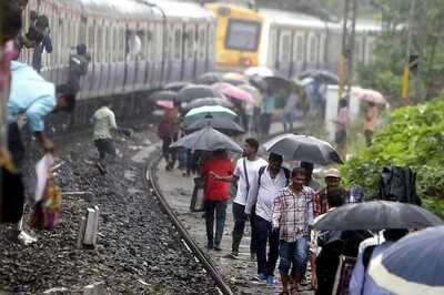 Mumbai Rains: Around 2,000 Passengers Stranded in Two Trains Rescued