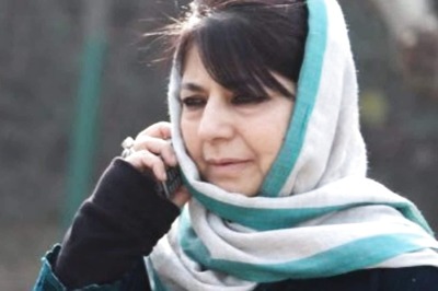 Mehbooba Mufti 'Locked at Home', Stopped From Entering South Kashmir's Tral; Cops Cite Security as Reason