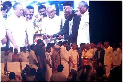 Putting Forth 'Bihar Model' of Growth, Nitish Kumar Makes Strong Pitch for JDU in Karnataka