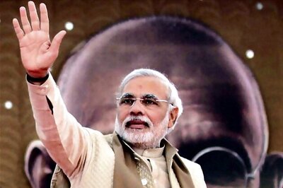 Modi likely to reply to EC notice today over his 'khooni panja remark'