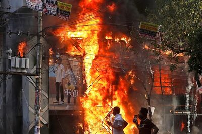Temples Set on Fire, Minorities Attacked: After Sheikh Hasina's Exit, Hindus Become Soft Targets in Bangladesh