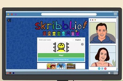 14 Fun Long-Distance Activities to Do with Your Girlfriend Online