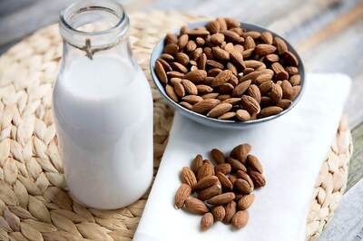 Snacking On Almonds May Improve Cardiovascular Health: Study