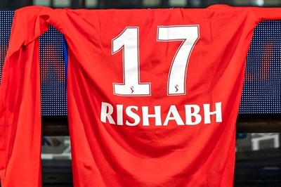 IPL 2023: Delhi Capitals Hang Rishabh Pant's Jersey in Dugout to be Closer to their Captain