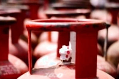 LPG Price Today: Commercial Cylinder Rate Slashed By Rs 30, Check Latest Cost Here