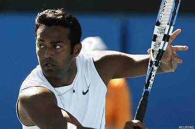 Paes-Peya in R2 of French Open men's doubles