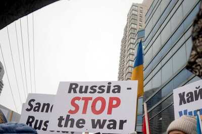 More Than 200 Detained in Ukraine Protests Across Russia