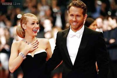 Blake Lively pokes fun at husband Ryan Reynolds's wandering eyes
