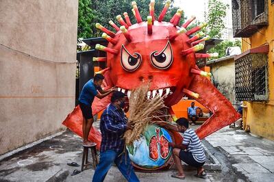 Work from Home, Focus on Institutional Quarantine: CM Uddhav's 'Lockdown-like' Plan for Maharashtra
