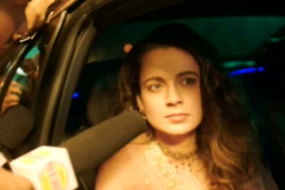 Kangana Ranaut Is Getting Married? Star Hands Out 'Wedding Invites' In Viral Video; Watch