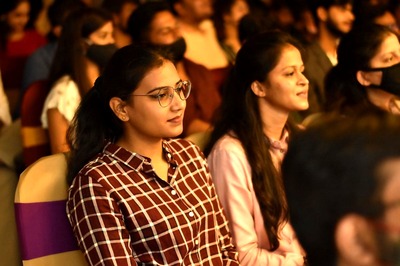 Rise in Women Enrolling For Upskilling Courses, Web Development Most Preferred Among Females: Survey