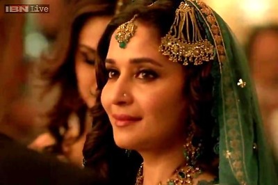 Playing Begum Para was like a tightrope walk: Madhuri Dixit