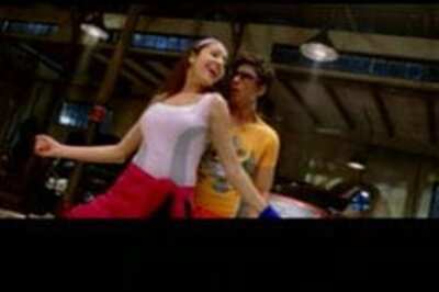 SRK's Rab ne... release postponed in Pakistan